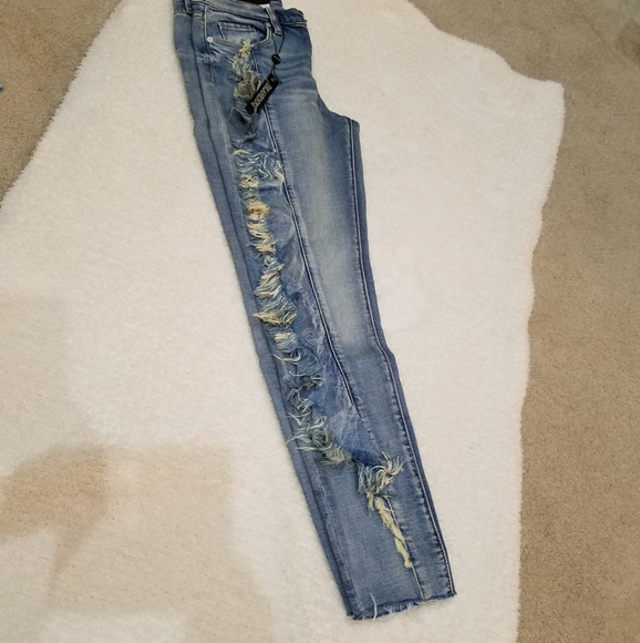 Blank NYC The Bond Good Call Wash High Rise Skinny Sassy Flounce Jeans Sz 26 NWT - Picture 2 of 14